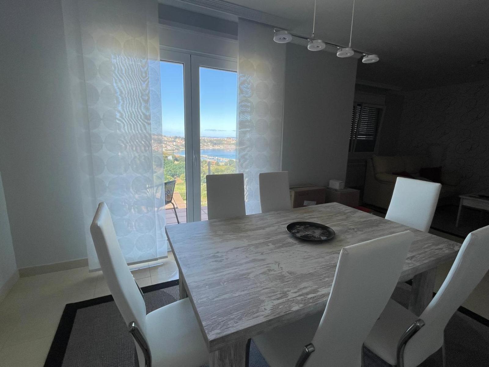 Vou Nun Bou Villa Bueu Buitenkant foto
