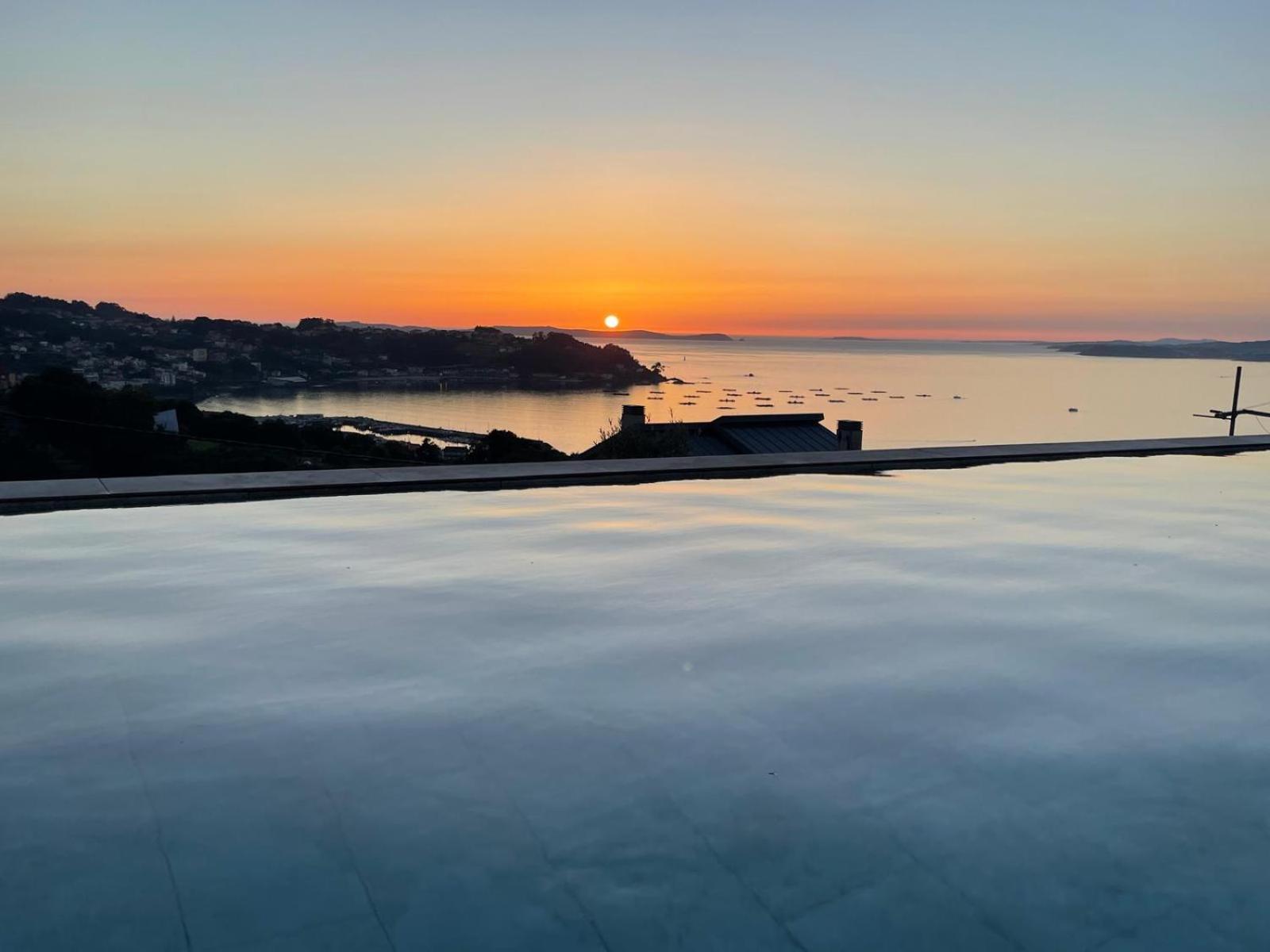 Vou Nun Bou Villa Bueu Buitenkant foto